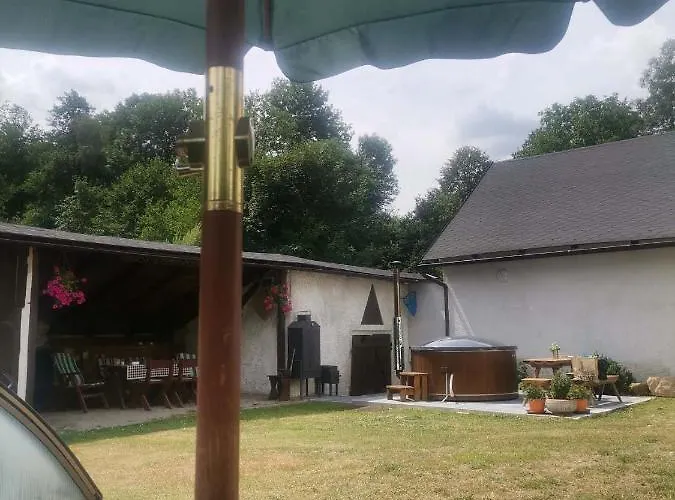 U Potoka Villa *